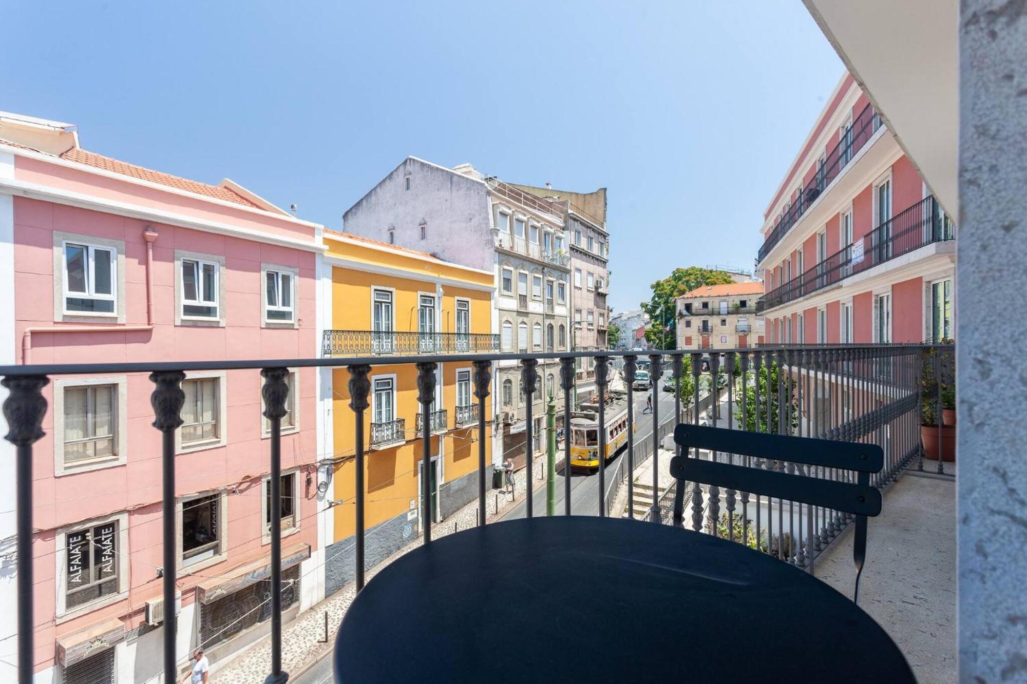 My Lx Flat Graca Lighting Design Apartment Lisboa Exteriör bild